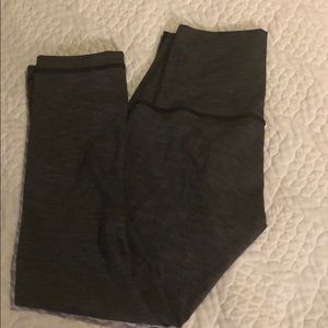 Lululemon size 4 grey